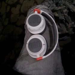 JBL Headphones 