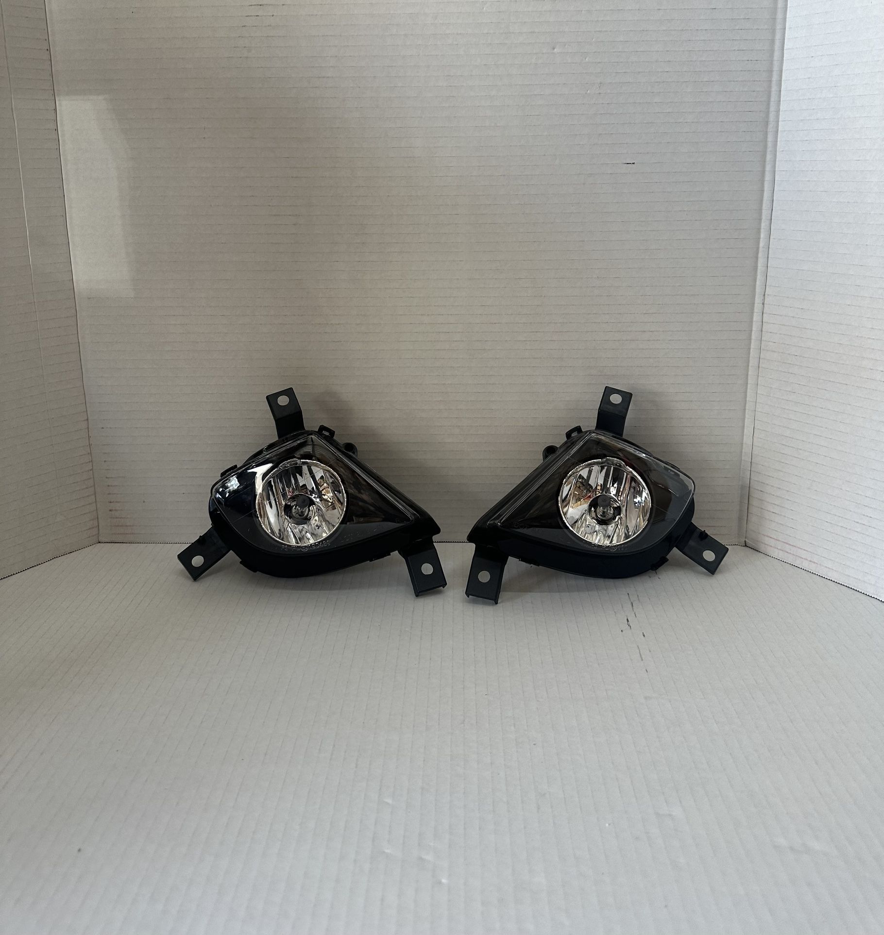 BMW 335d 2009/2011 fog Lights