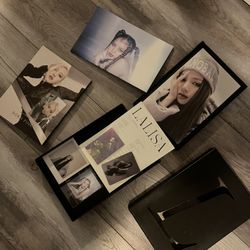 LALISA album and born pink rose album Set 