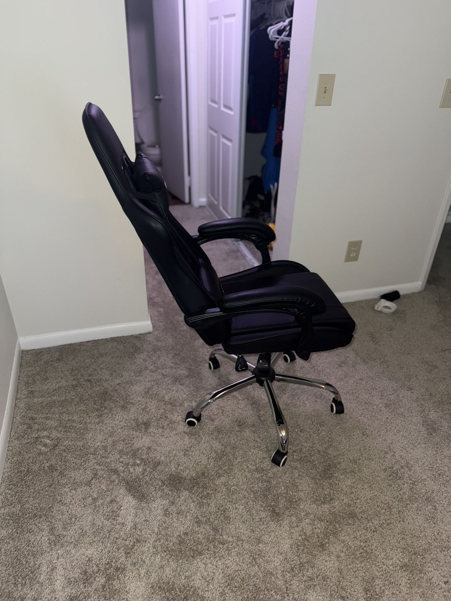 Gaming/Desktop Chair