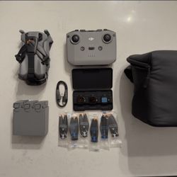 DJI Mini 5 Pro Fly More Combo 
