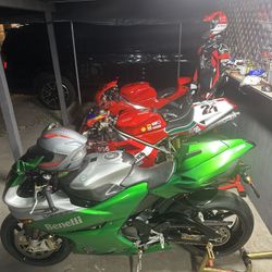 BENELLI MOTOCICLE 