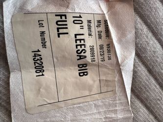 Leesa Full Mattress: great condition