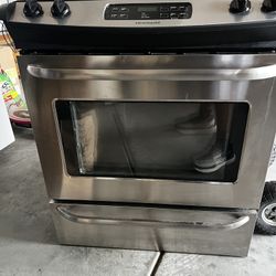 Frigidaire 30” Slide In GAS range