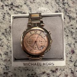 Brand New Women’s Michael Kors Watch Rose Gold 