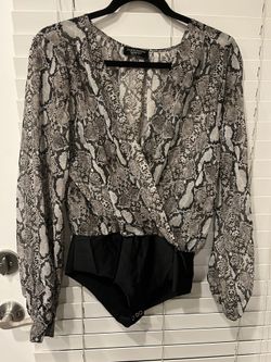 Zara Snakeskin print bodysuit NWOT