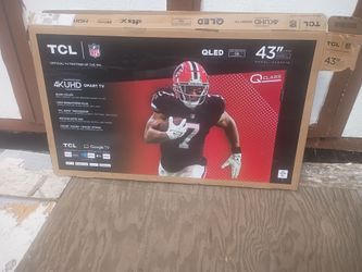 Selling my TCL 43 inch QLED smart tv Q6 100 cash obo.