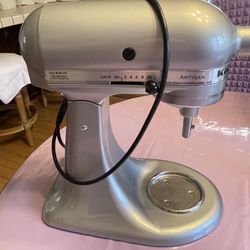 Kitchen Aid Stand Mixer