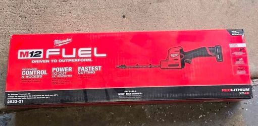 Milwaukee Lithium-ion Brushless Cordless Hedge Trimmer Kit