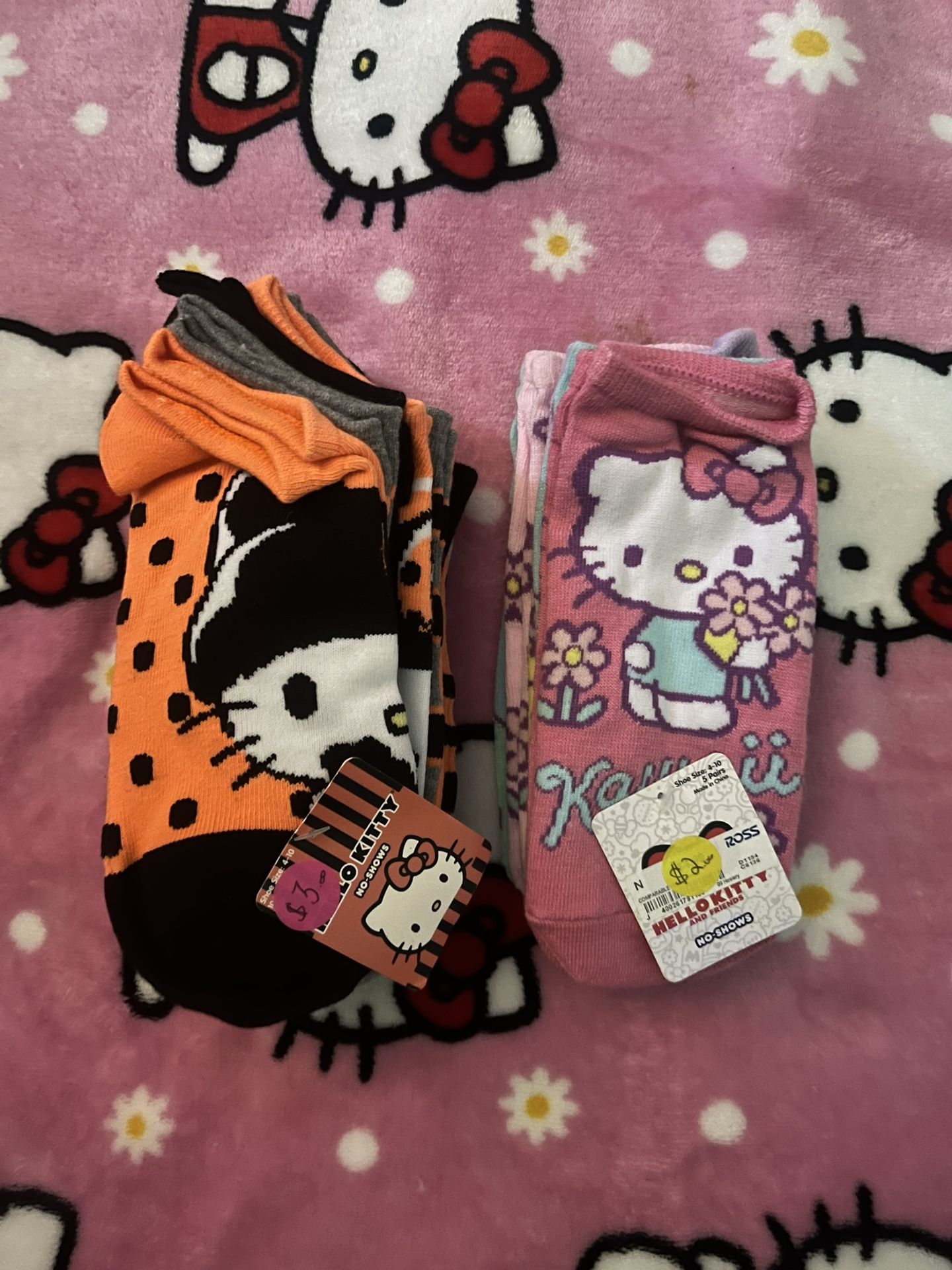 Hello Kitty Socks 