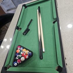 Table Top Miniature Billiard Pool Game