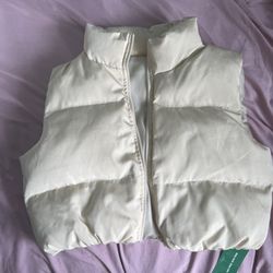 Cropped Puffer Vest 