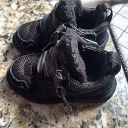 UGG Toddler Sz 8