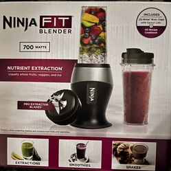 NINJA Fit 16 oz. Black Single Speed Single Serve Personal 