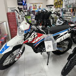 RFZ 250CC Dirt Bike Brand New! Finance For $150 Down Payment!!