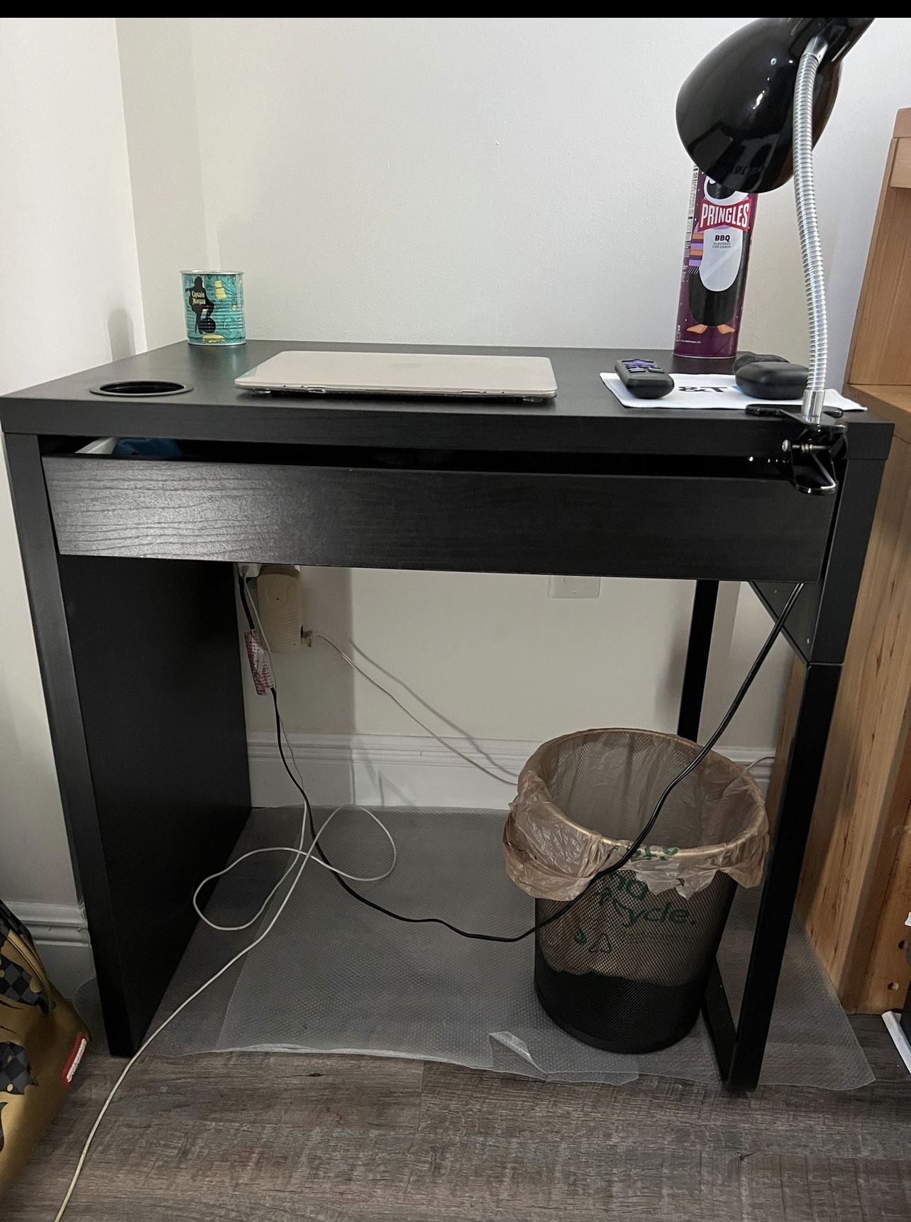 Ikea Small Room Desk