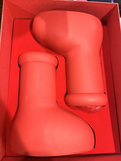 MSCHF BIG RED BOOTS size 11