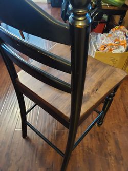 4 Barstools