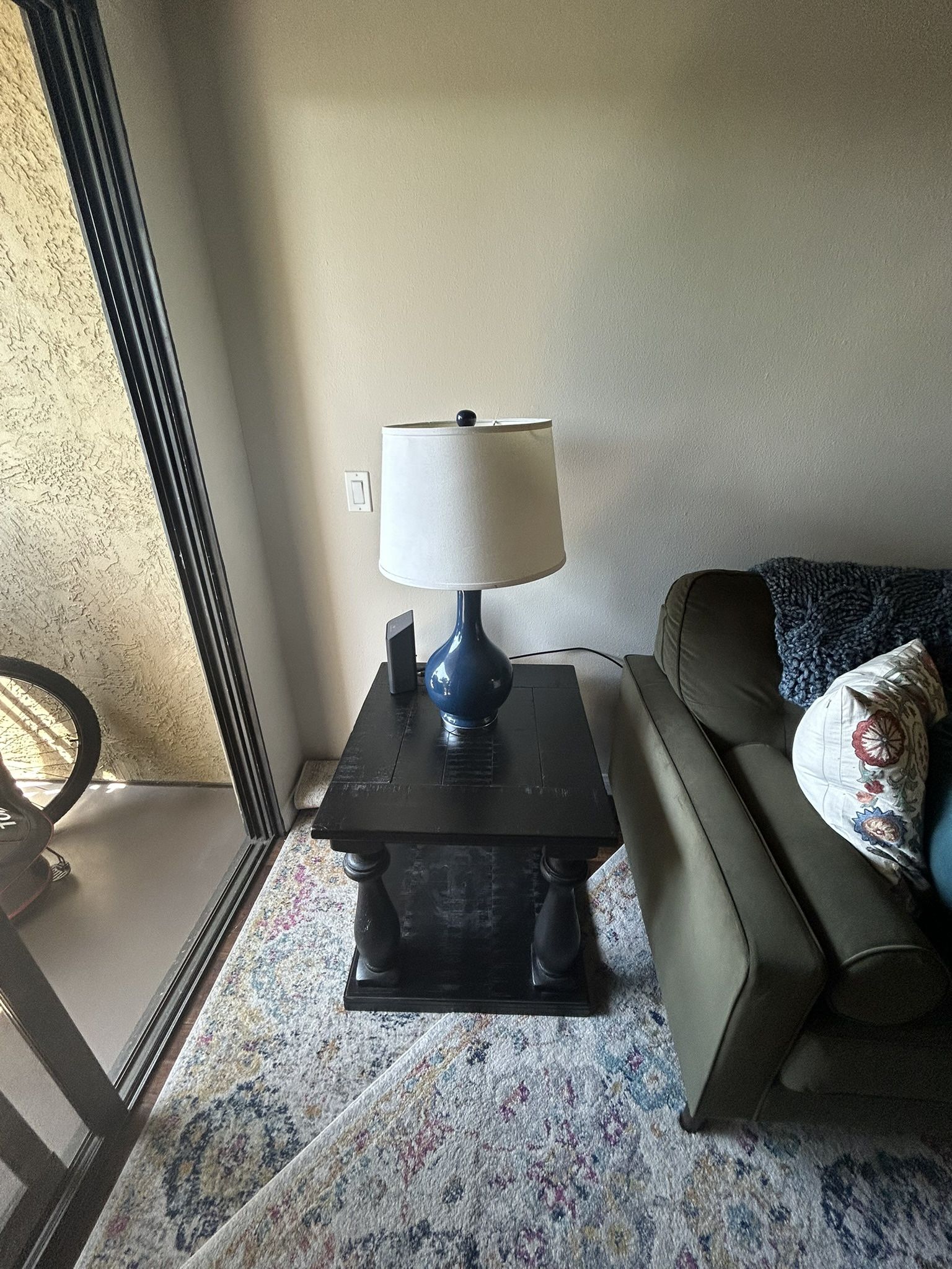 End Table For Sale $50