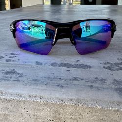 Oakley Golf Iridium Sunglasses