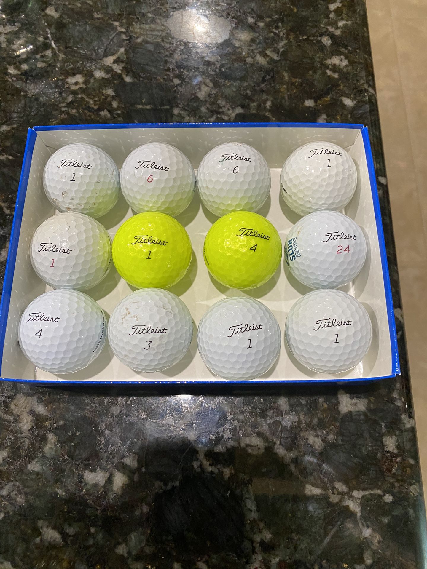 Dozen Pro V1/Pro V1x Golf Balls