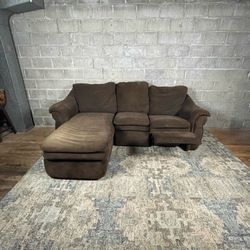 La-Z-Boy Brown Sectional Couch “WE DELIVER”