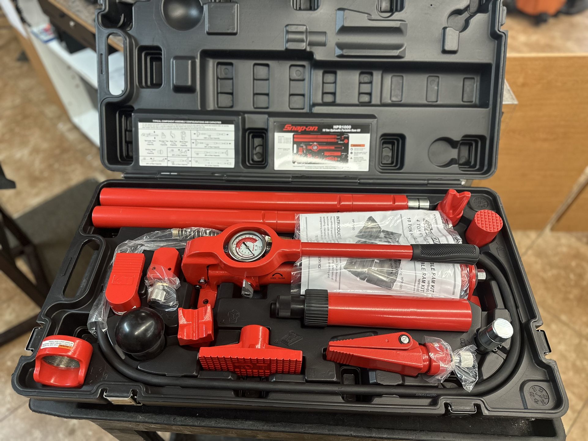 Snap-on Body Repair Kit