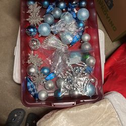 Snow Flake Christmas Decorations 