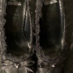 Never worn Gorgeous Black High Heels