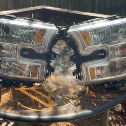 2015 Ford F-150 Headlight Lens And Bulbs Excellent Condition 