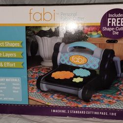 Fabi Sizzix Personal Fabric Cutter Starter Kit Quilt Sew Applique NEW