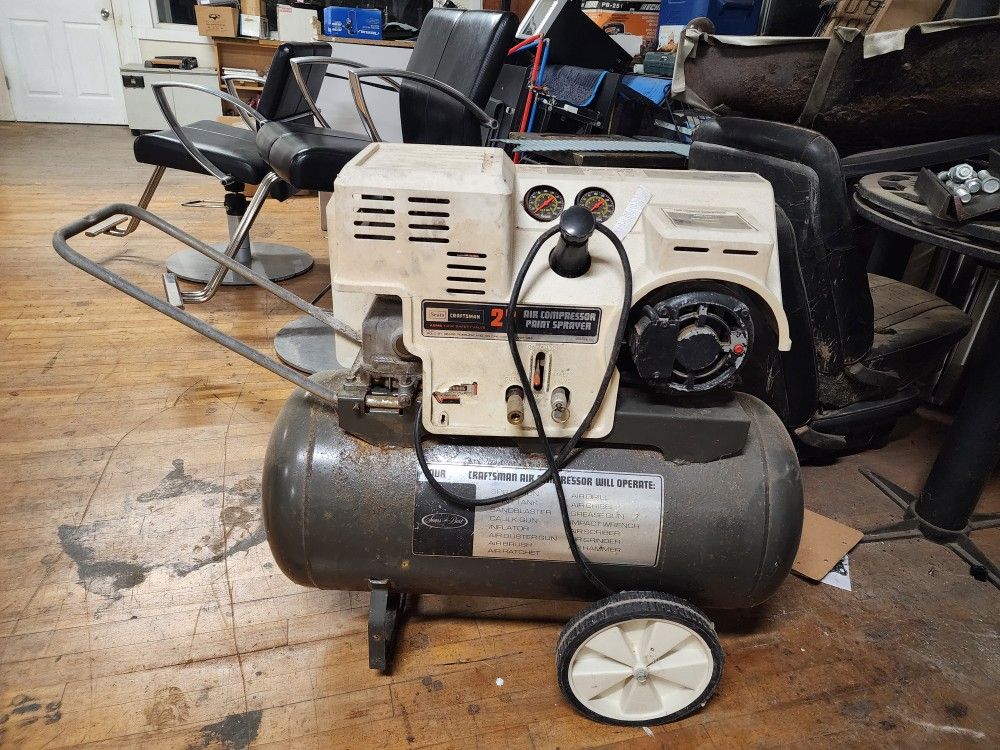 Sears Craftsman air compressor paint sprayer in working condition