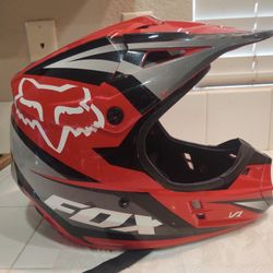 FOX V1 Helmet
