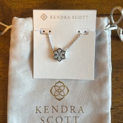 Kendra Scott Necklace 