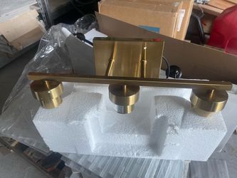 Bathroom light