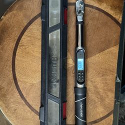 HUSKY  3/8”  in  Torque  Wrench  Electronic  Of  20-100lb.