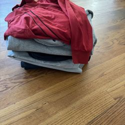 LOT OF mens clothes size 3xl levis size 46 *READ DESCRIPTION