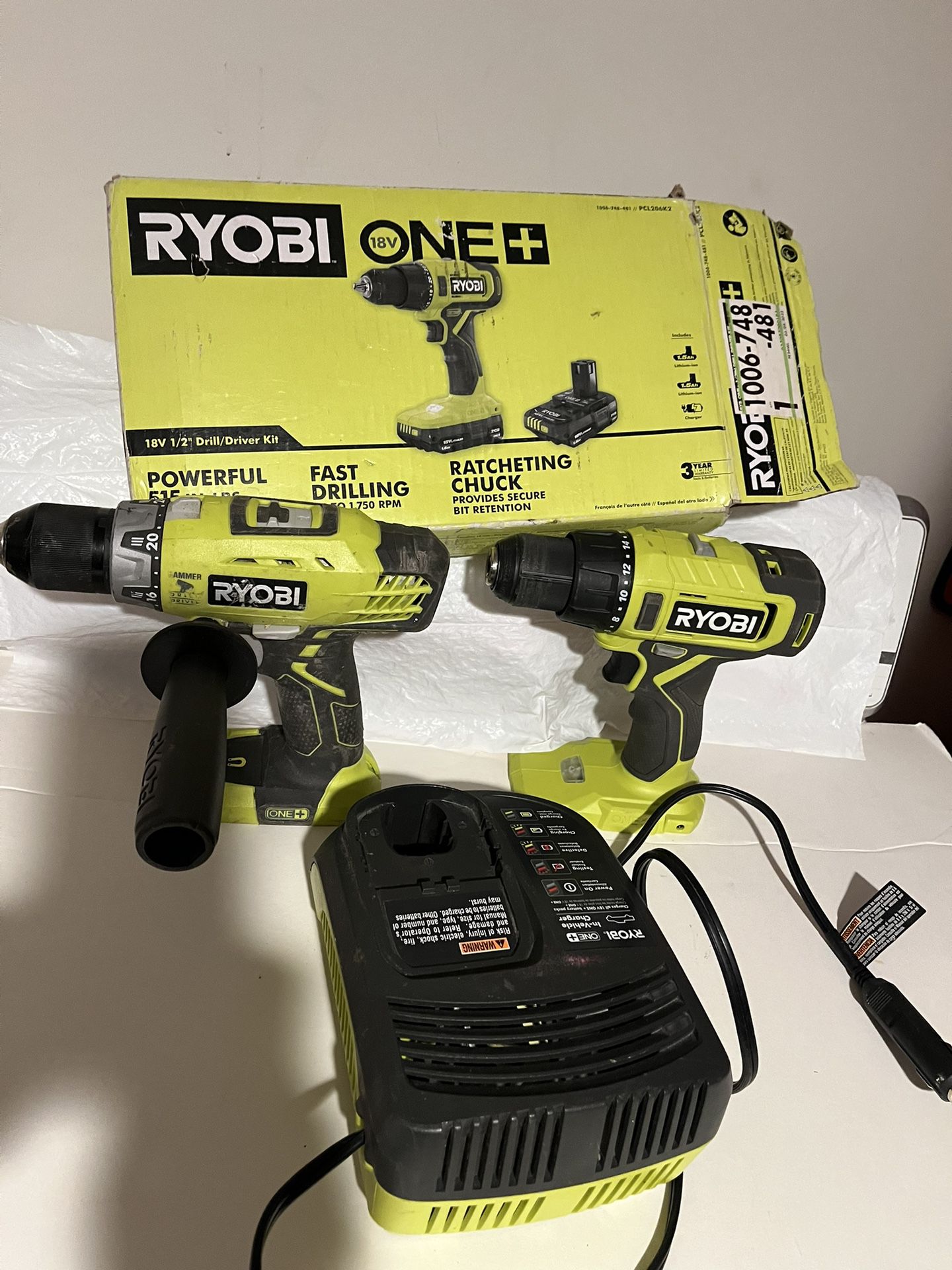 RYOBY 18 V Drill /Driver =2 Car Charger= 1