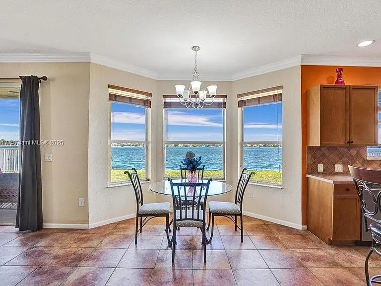 Glass Table and 4 Chairs