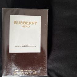 Burberry Hero Parfum