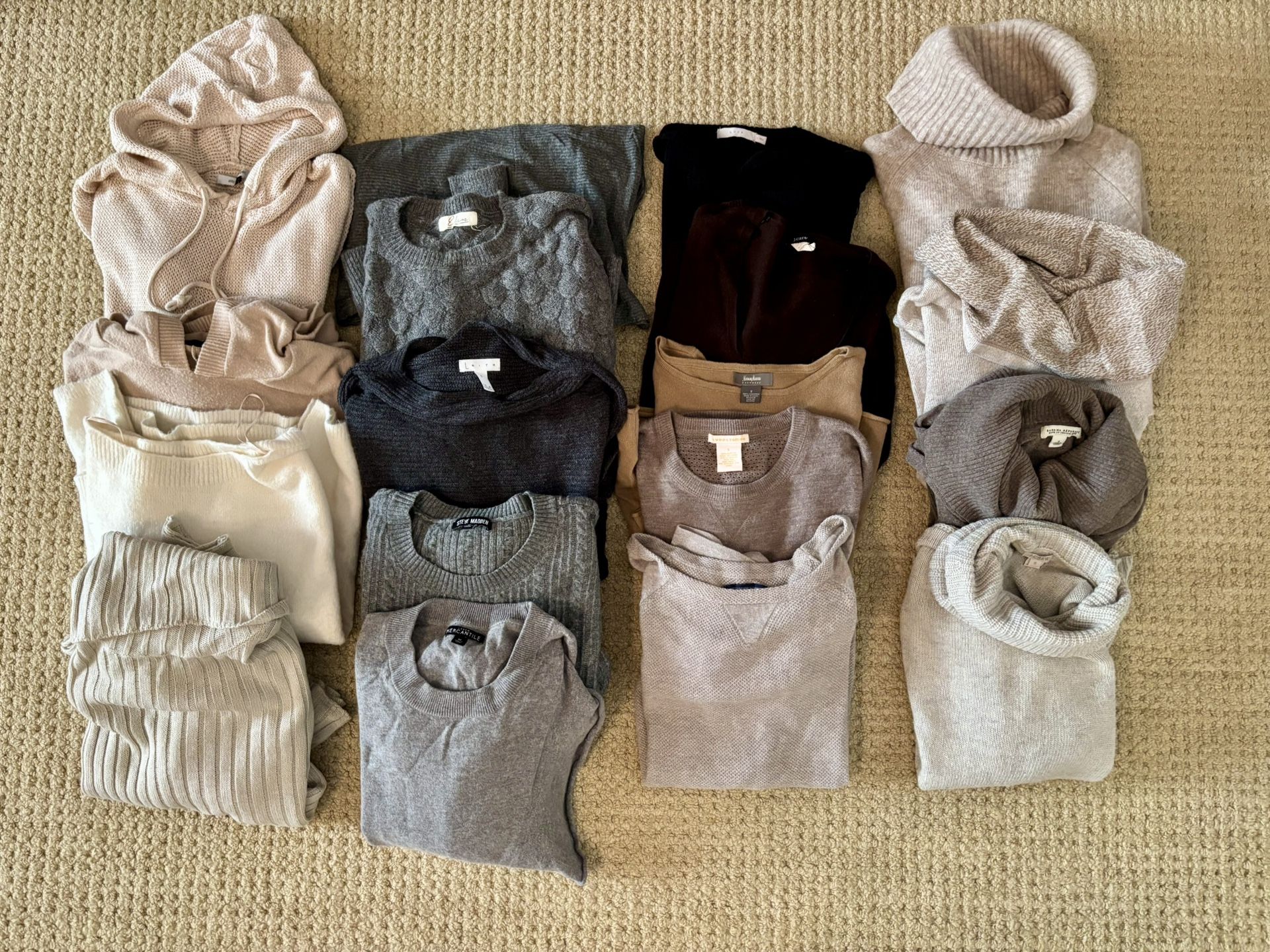 Women’s Sweaters Size Small