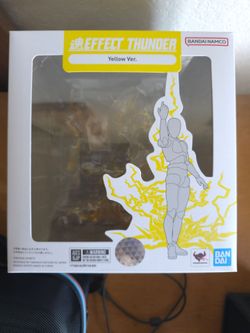 Tamashii Nations S.H.Figuarts Effect Thunder - Yellow Version