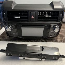 Toyota 4Runner OEM Head Unit 2018