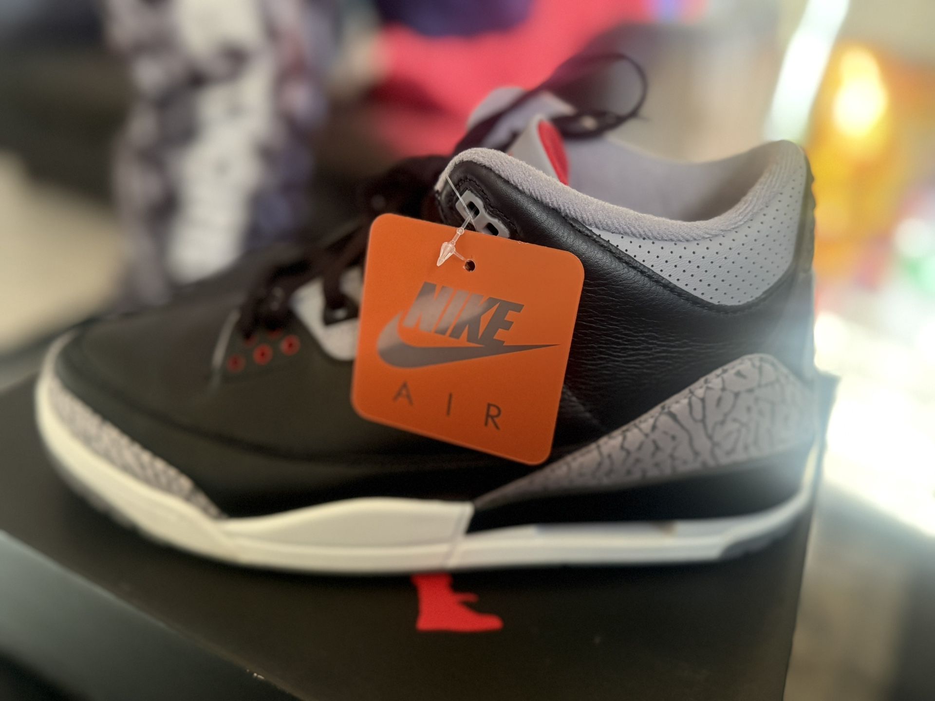 Jordan 3 Retro OG (Black Cement)