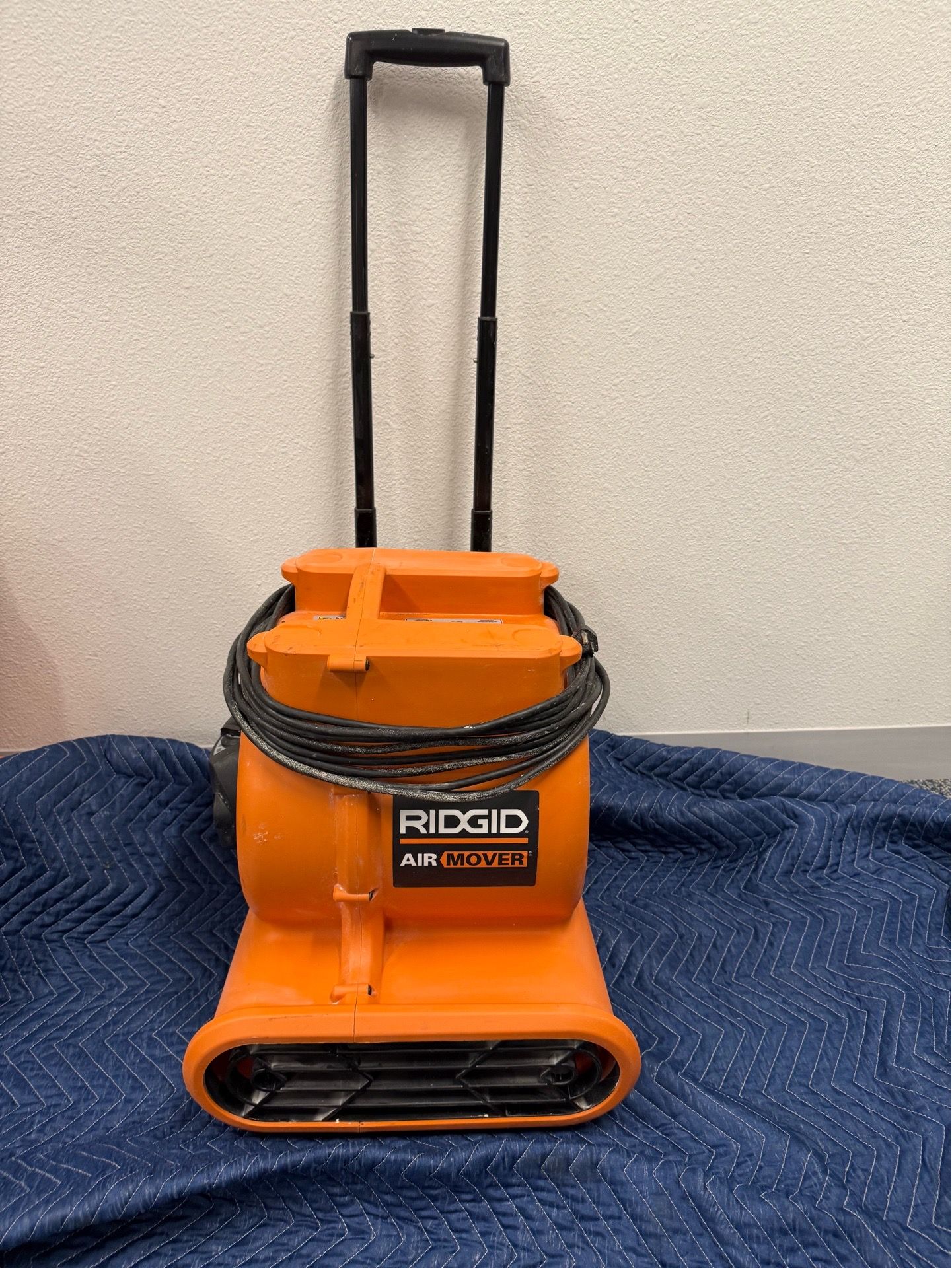 Air mover