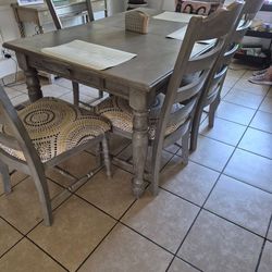Dining room table