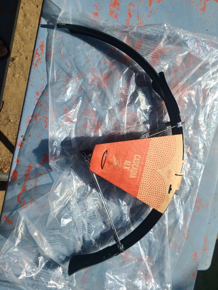 Full cover aluminum fender