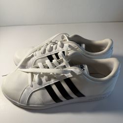 Adidas White & Black Neoclassic Sneakers 