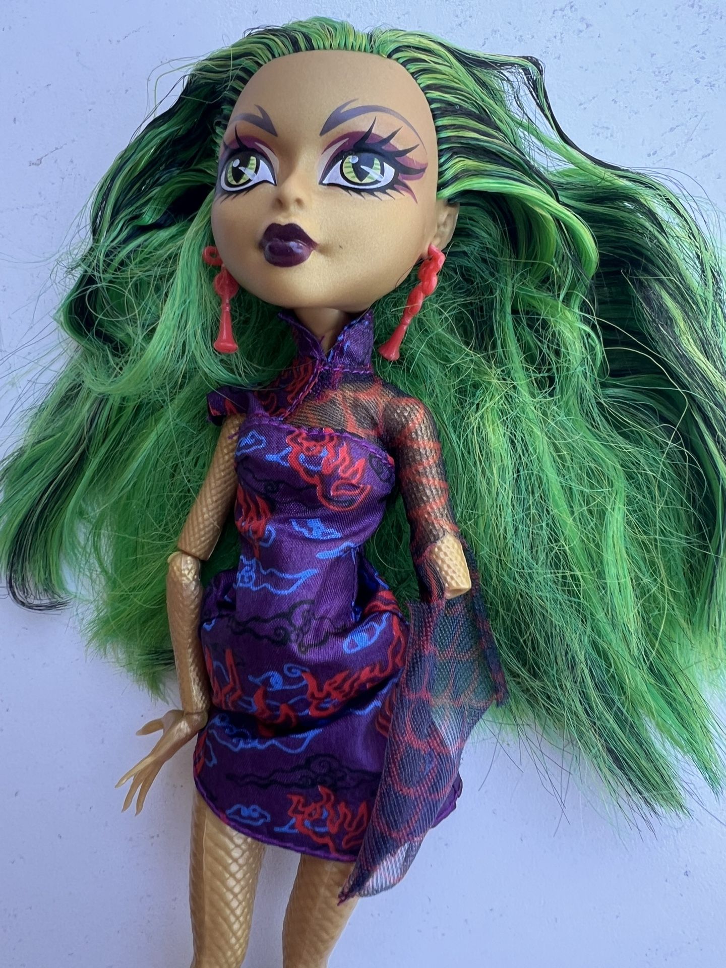 2012 Monster High Doll From Scaris City Of Frights-Jinafire Long