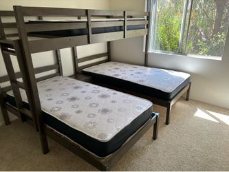 Triple bunk bed frame with mattresses